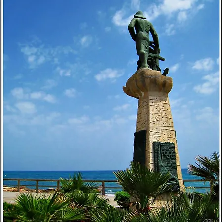 Homely Islandia * Torrevieja