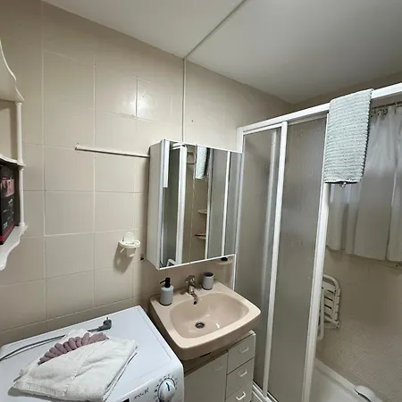 Homely Islandia Apartment